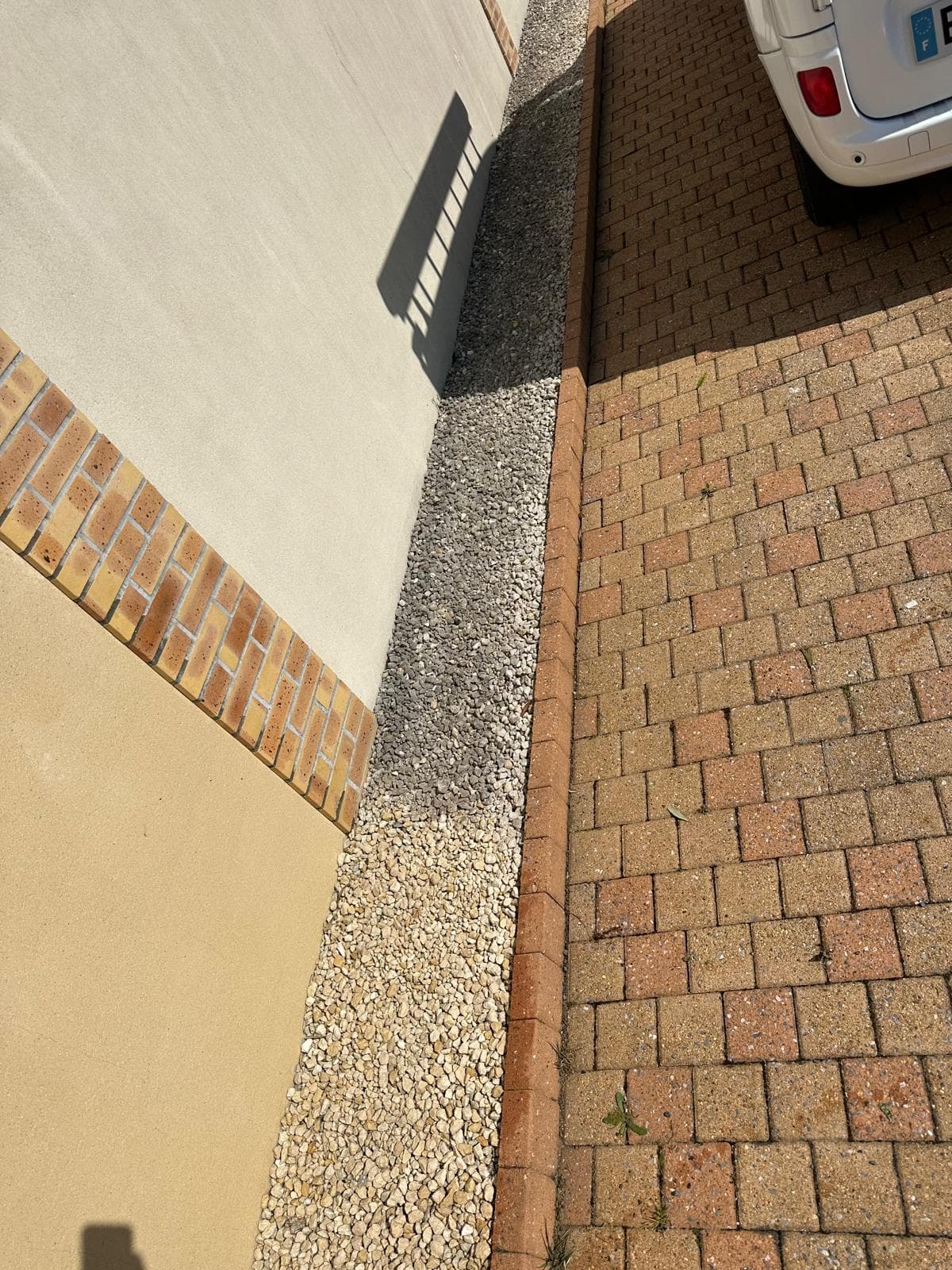 Nettoyage haute pression d'une terrasse et allée